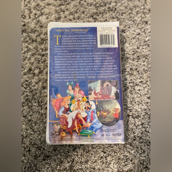 Sealed Cinderella VHS - Picture 2 of 2